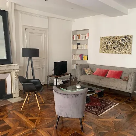 Grand De Charme Emplacement D'exception Apartamento Lyon